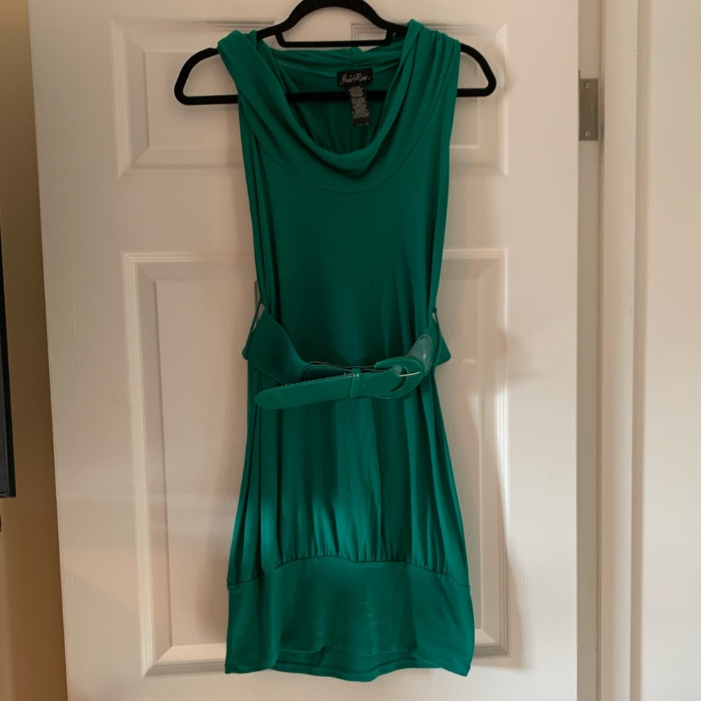 Green Susie Rose belted dress, size large